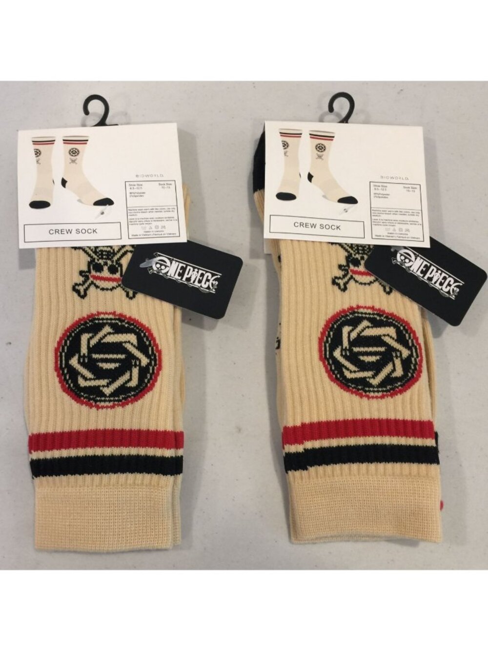 ONE PIECE Straw Hat Pirates Logo Men's Crew Socks Size 10-13 Set of 2 Bioworld